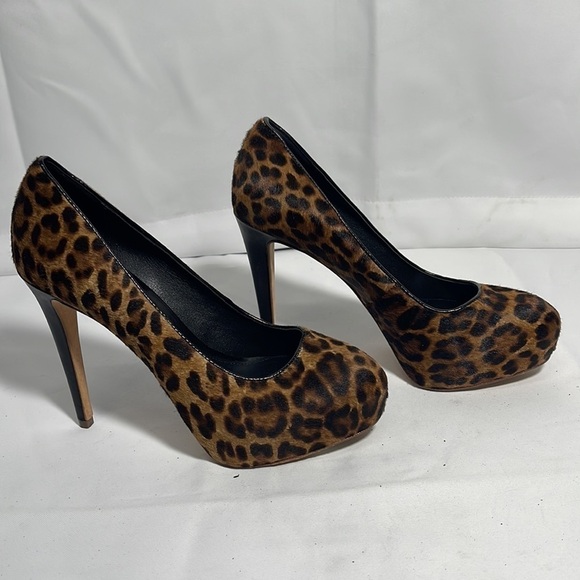 Elie Tahari Animal Print Pony Hair/Leather Heel Pump size 8.5 - Picture 7 of 13